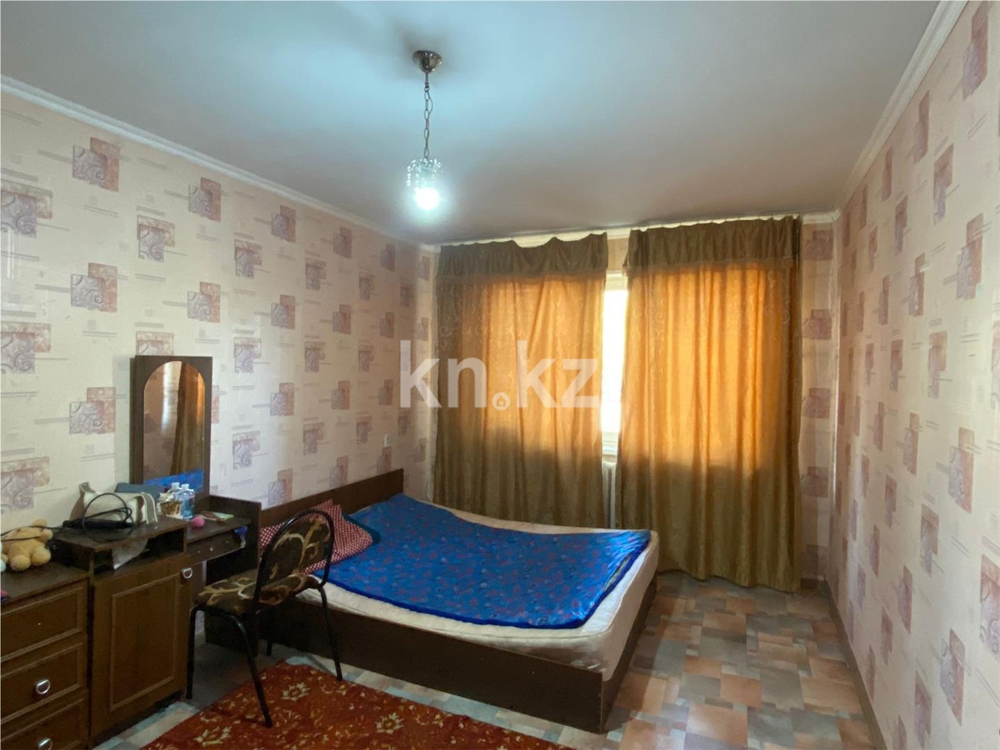 Продажа 2-комнатной квартиры, 48 м², мкр-н 17 в Караганде - фото 2