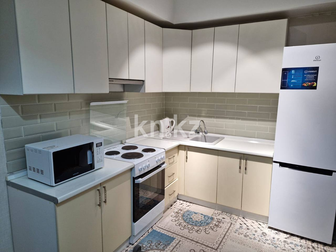 Аренда 1-комнатной квартиры, 42 м² в Астане