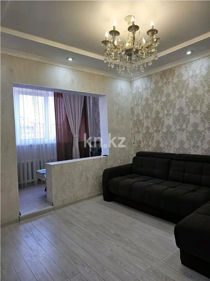 Продажа 4-комнатной квартиры, 98 м², мкр-н Аксай-1, дом  13 в Алматы