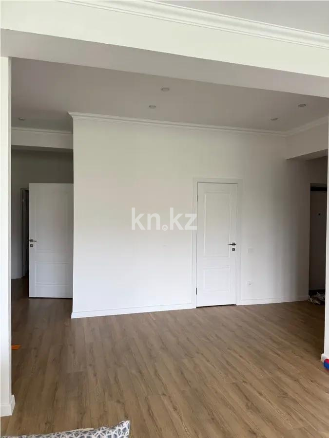 Продажа 4-комнатной квартиры, 165 м², ул. Курмангазы, дом  141 в Алматы - фото 3