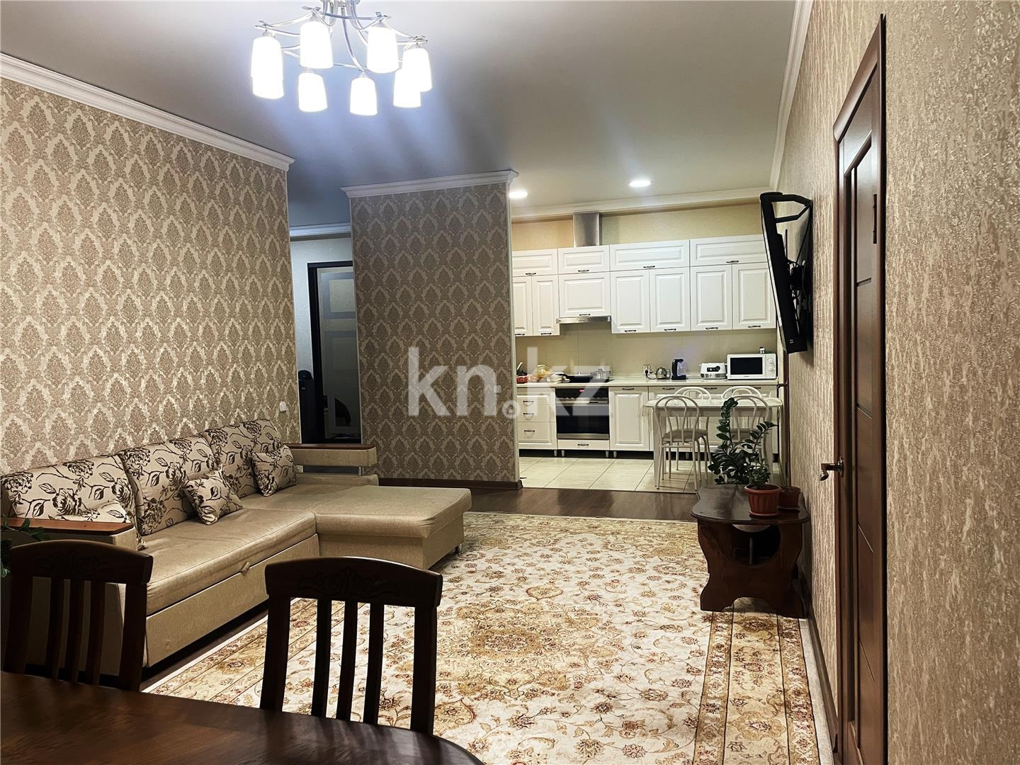 Продажа 4-комнатной квартиры, 88 м² в Караганде - фото 2