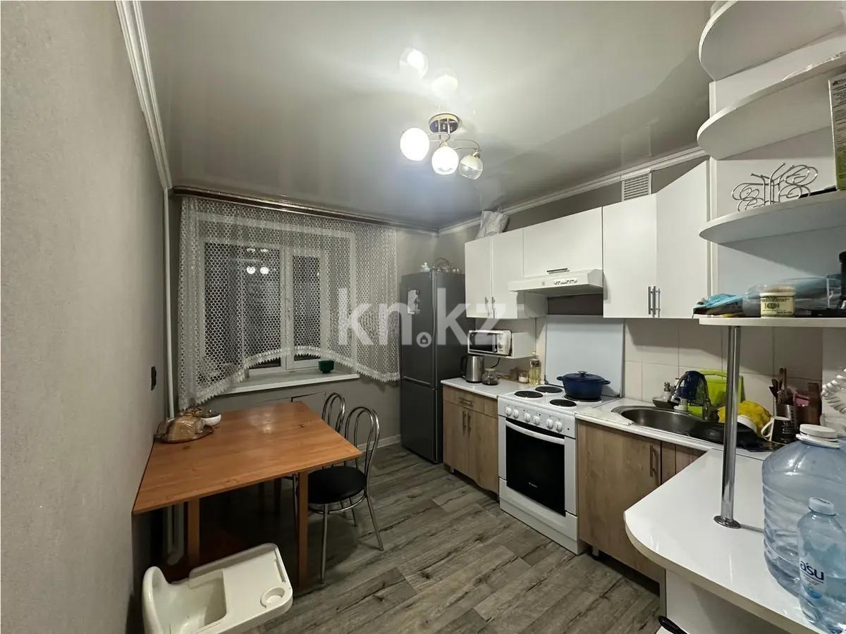 Продажа 3-комнатной квартиры, 63 м², ул. Гапеева, дом  1 в Караганде - фото 4