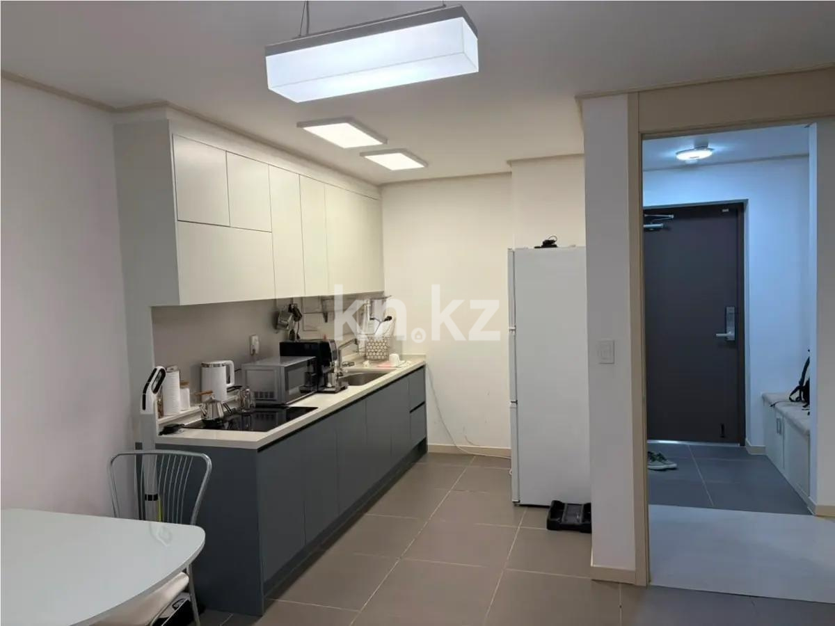 Продажа 2-комнатной квартиры, 74 м² в Астане - фото 3