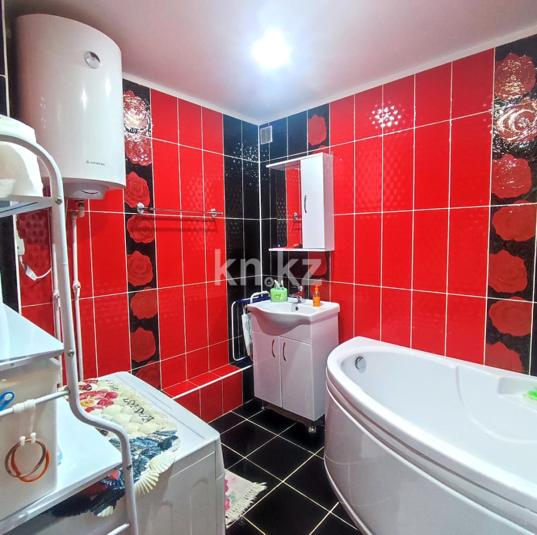 Продажа 3-комнатной квартиры, 63 м², мкр-н 3 в Абае - фото 10