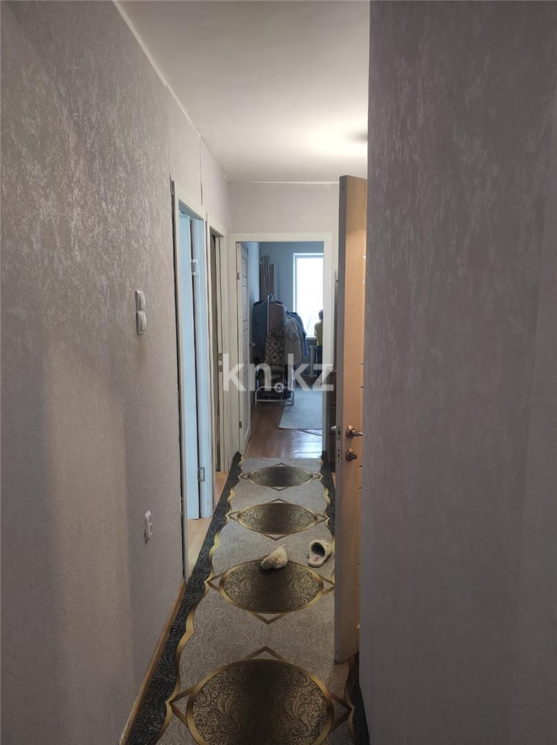 Продажа 3-комнатной квартиры, 63 м², ул. 4-й мик-н в Темиртау - фото 7