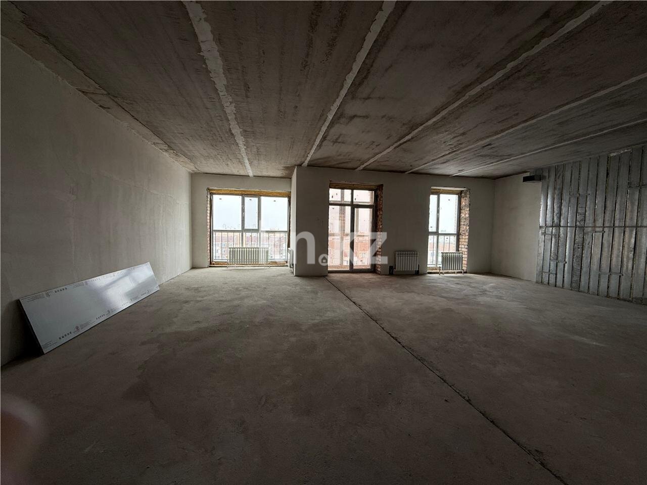 Продажа 3-комнатной квартиры, 104 м² в Караганде - фото 2