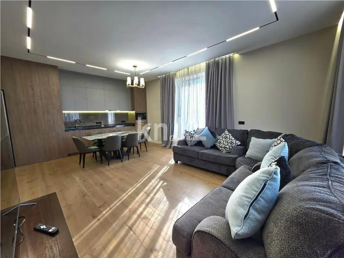 Продажа 3-комнатной квартиры, 100 м², пр. Аль-Фараби, дом  41/7 в Алматы
