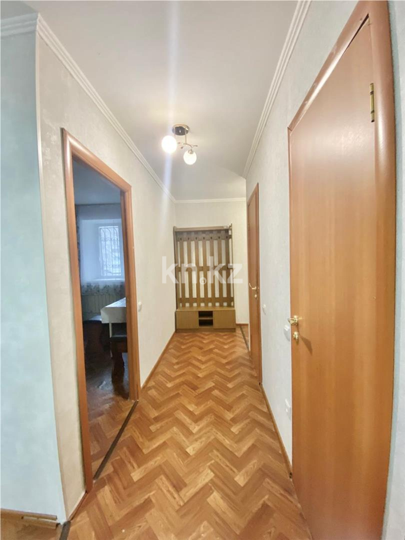 Продажа 2-комнатной квартиры, 46 м², мкр. Мамраева (Восток-5) в Караганде - фото 8