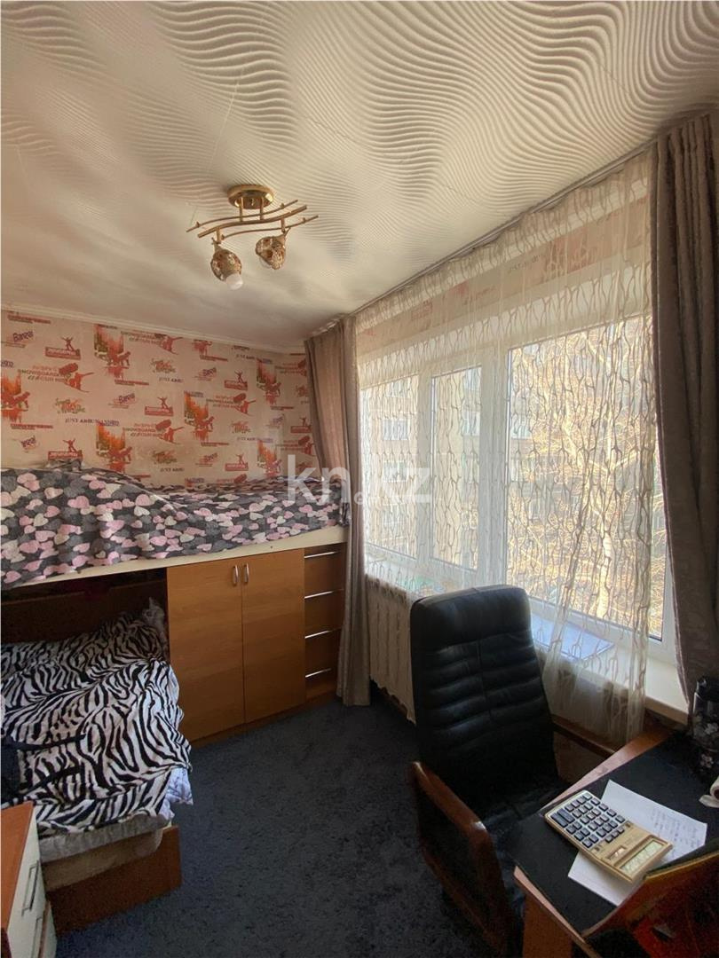 Продажа 3-комнатной квартиры, 47 м², ул. Университетская в Караганде - фото 5