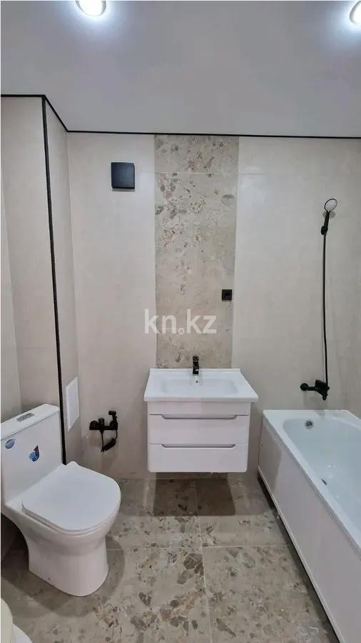 Продажа 2-комнатной квартиры, 65 м² в Астане - фото 4