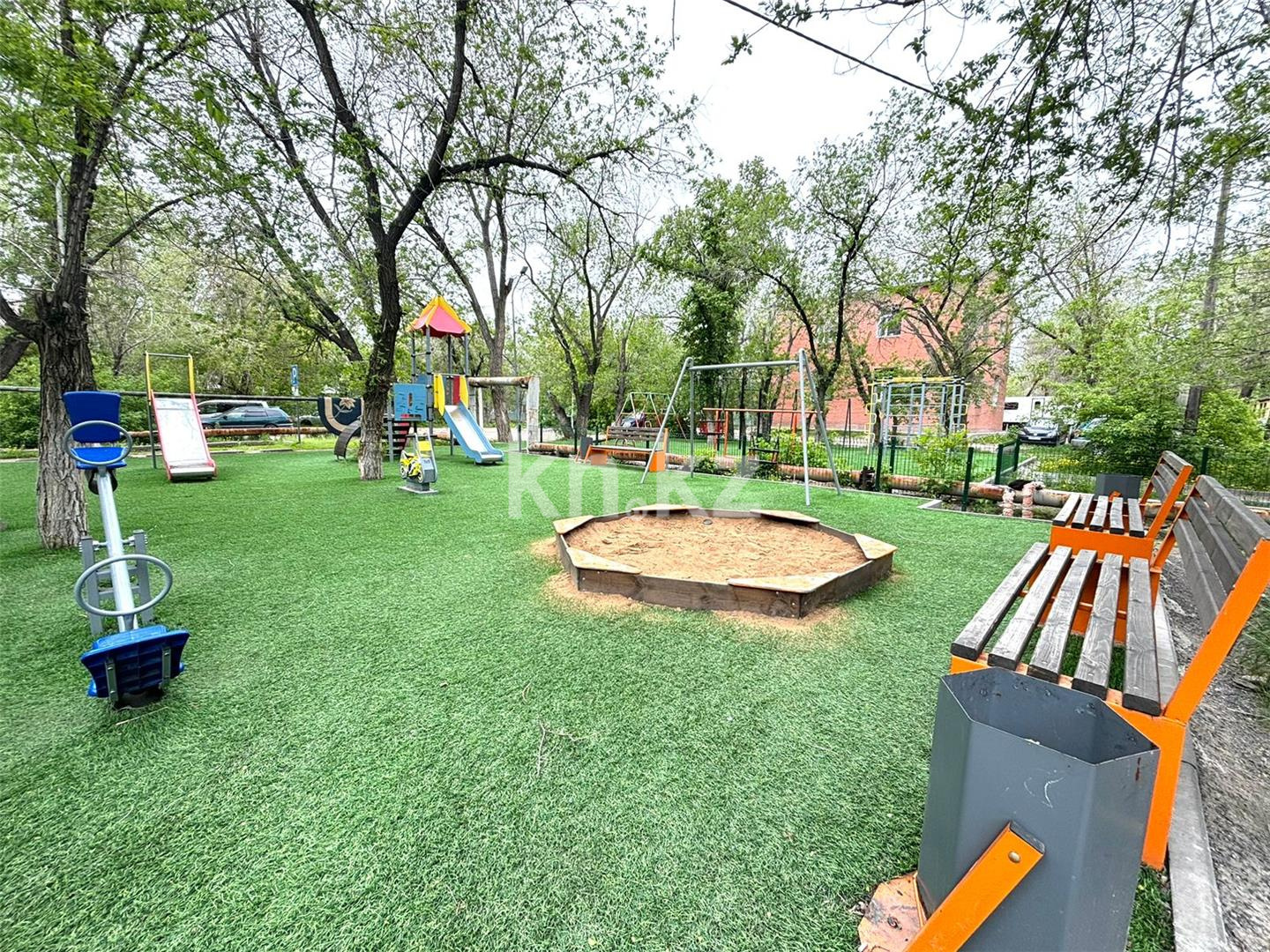 Продажа 2-комнатной квартиры, 47 м², ул. Ермекова в Караганде - фото 15