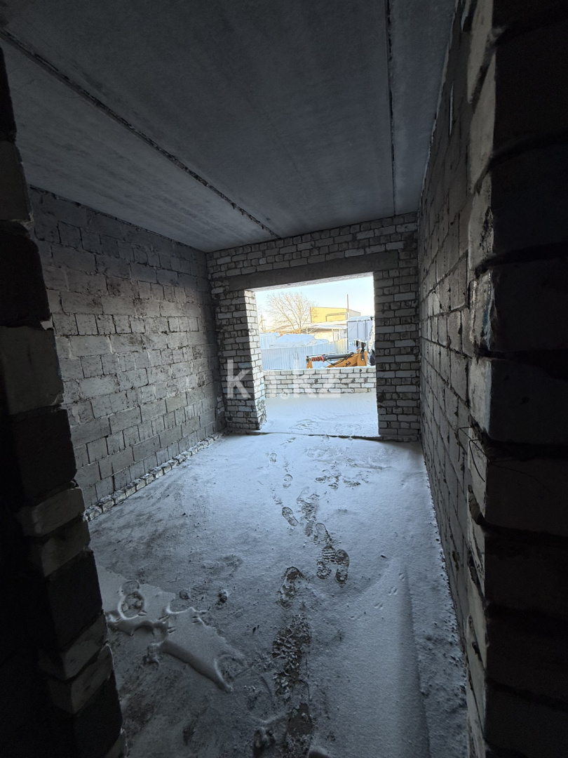 Продажа 2-комнатной квартиры, 64.5 м² в Уральске - фото 5