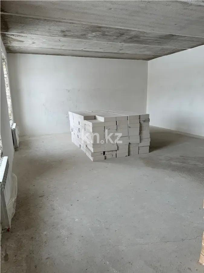 Продажа 2-комнатной квартиры, 62 м², 067 учетный квартал, дом  456/1 в Караганде - фото 3