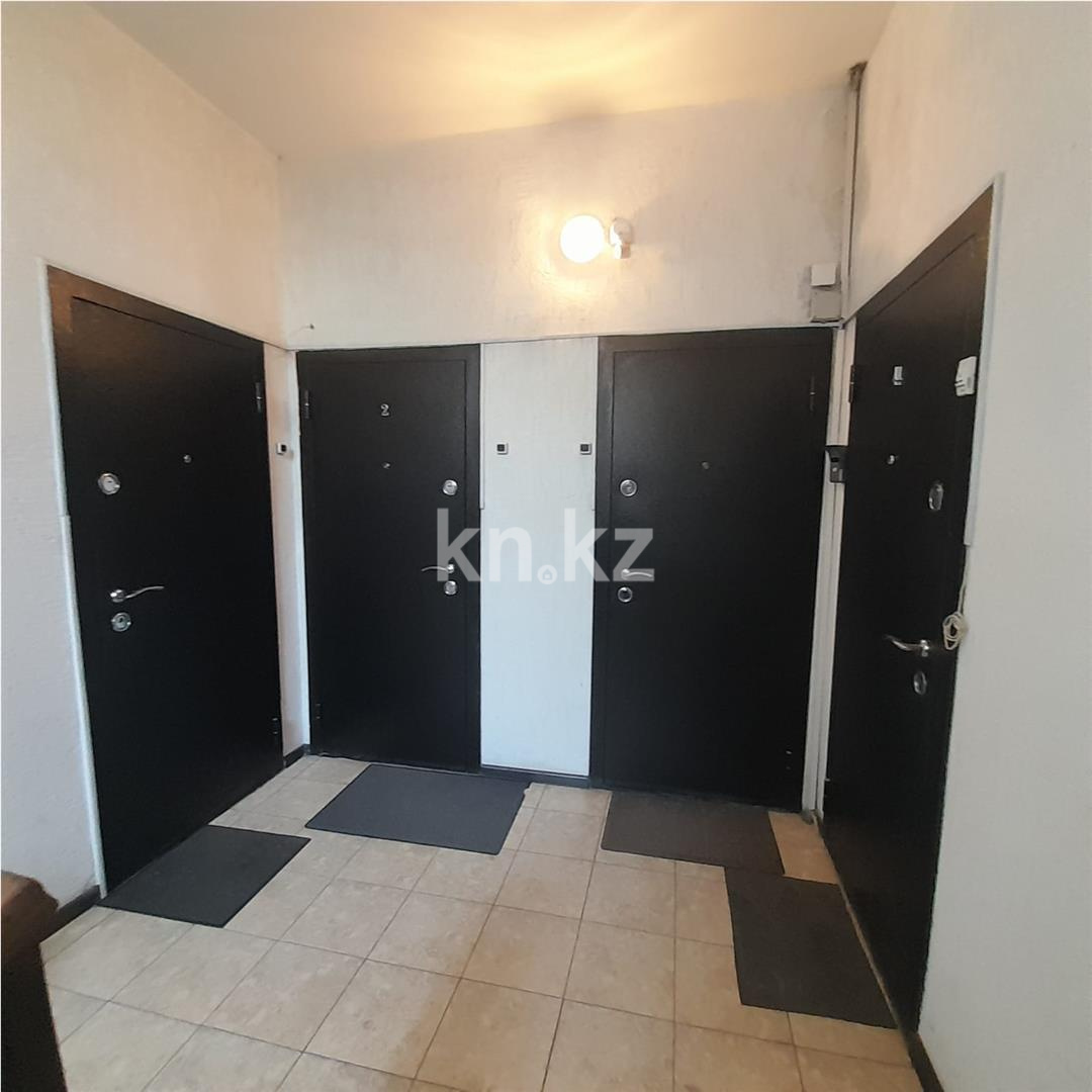 Продажа 2-комнатной квартиры, 50 м², ул. Ермекова в Караганде - фото 11