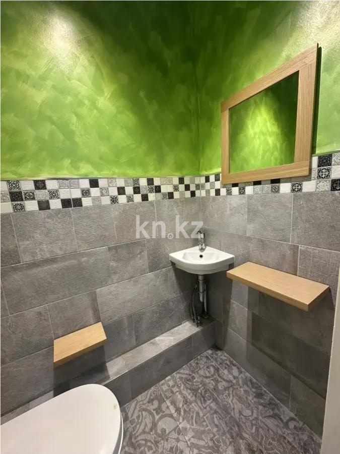 Продажа 2-комнатной квартиры, 71 м², пр. Аль-Фараби, дом  21 в Алматы - фото 4