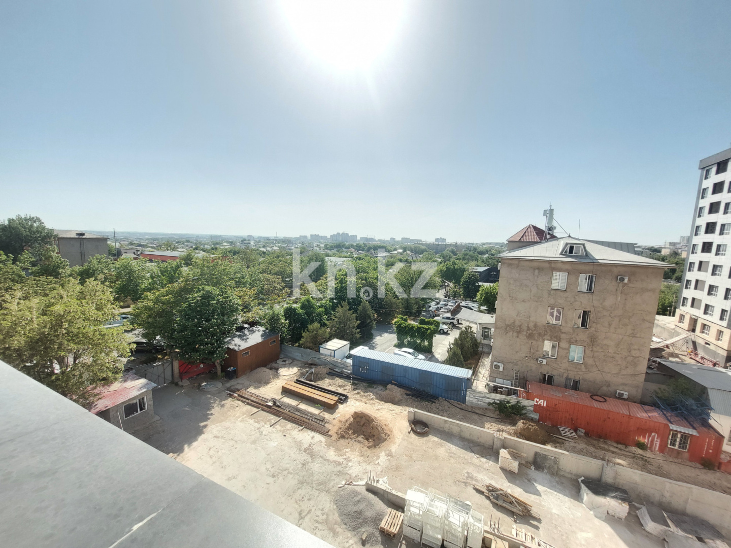 Продажа 1-комнатной квартиры, 52 м², ул. Жандосова, дом  73а в Шымкенте - фото 16