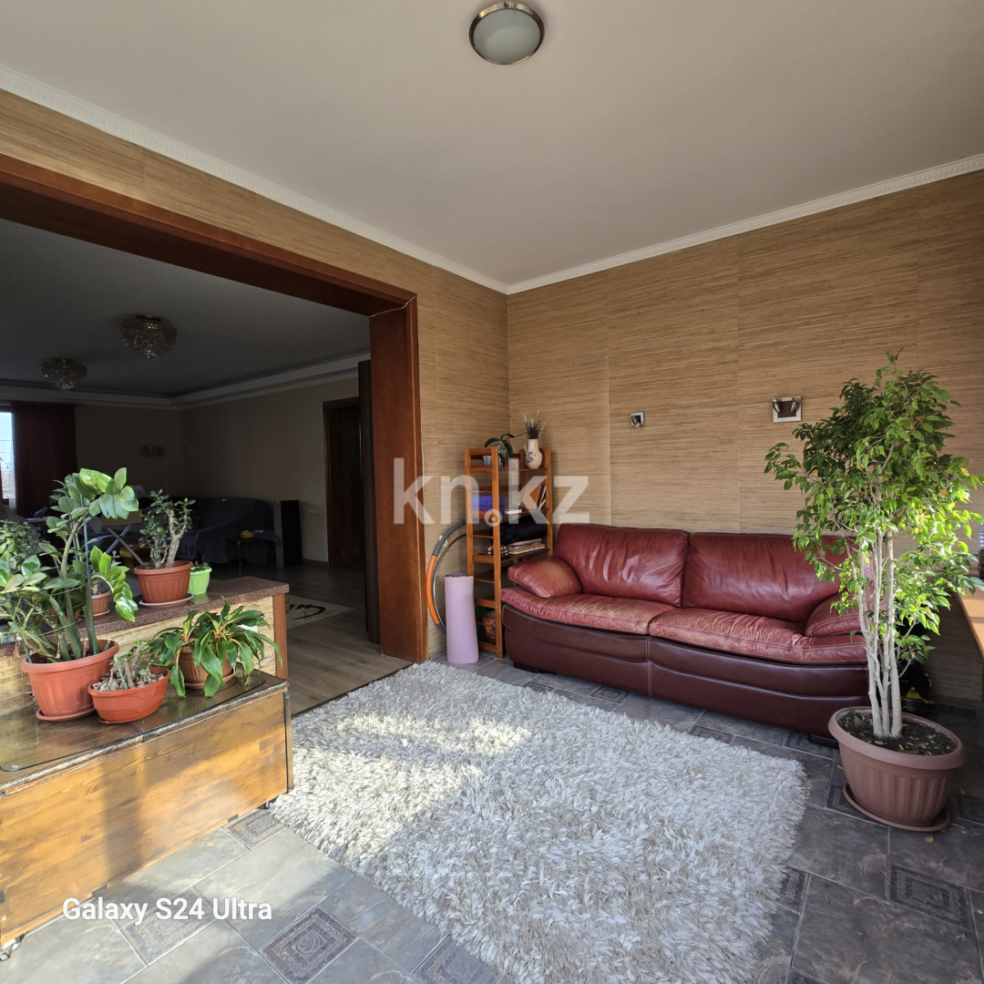 Продажа 6-комнатного дома, 420 м² в Алматы
