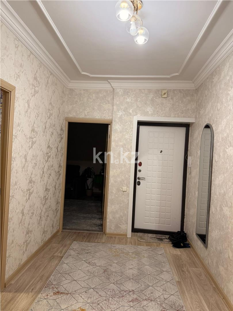 Продажа 3-комнатной квартиры, 82 м², пр. Шахтеров в Караганде - фото 13