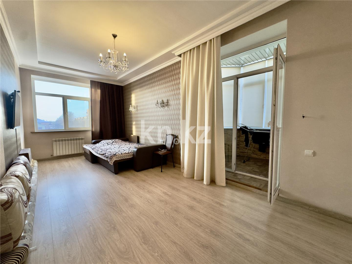 Продажа 5-комнатной квартиры, 217 м², ул. Аманжолова, дом  41 в Караганде - фото 12