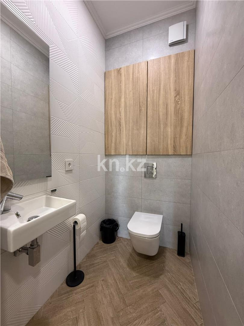 Продажа 4-комнатной квартиры, 105 м² в Караганде - фото 17