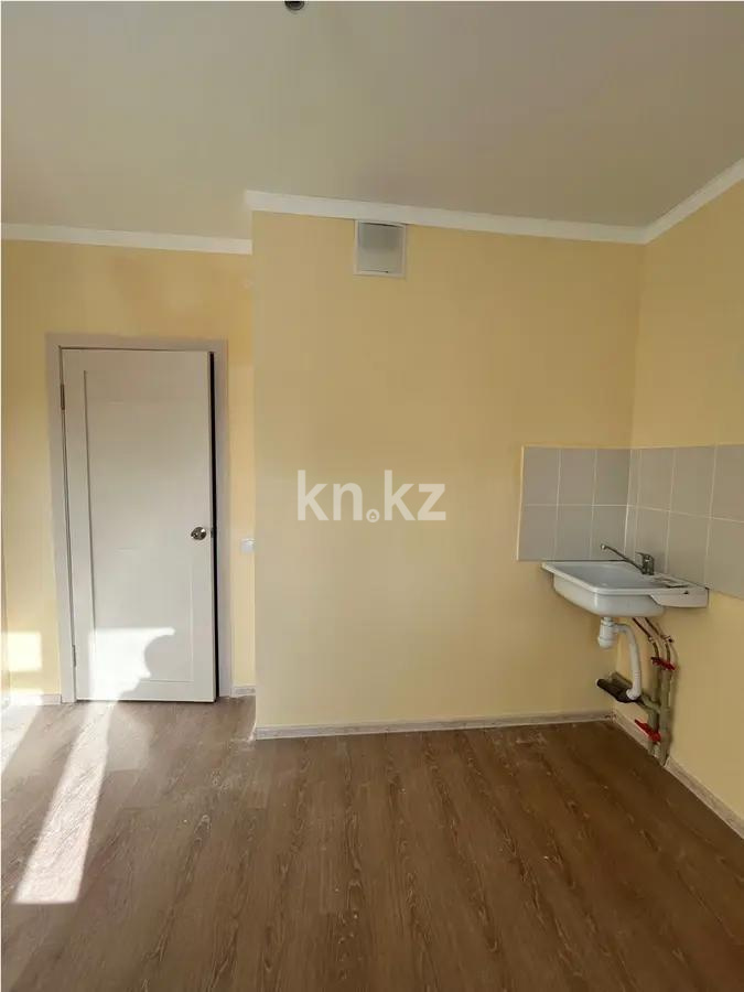 Продажа 2-комнатной квартиры, 64.5 м², ул. Бектурова, дом  17/3 в Астане - фото 2