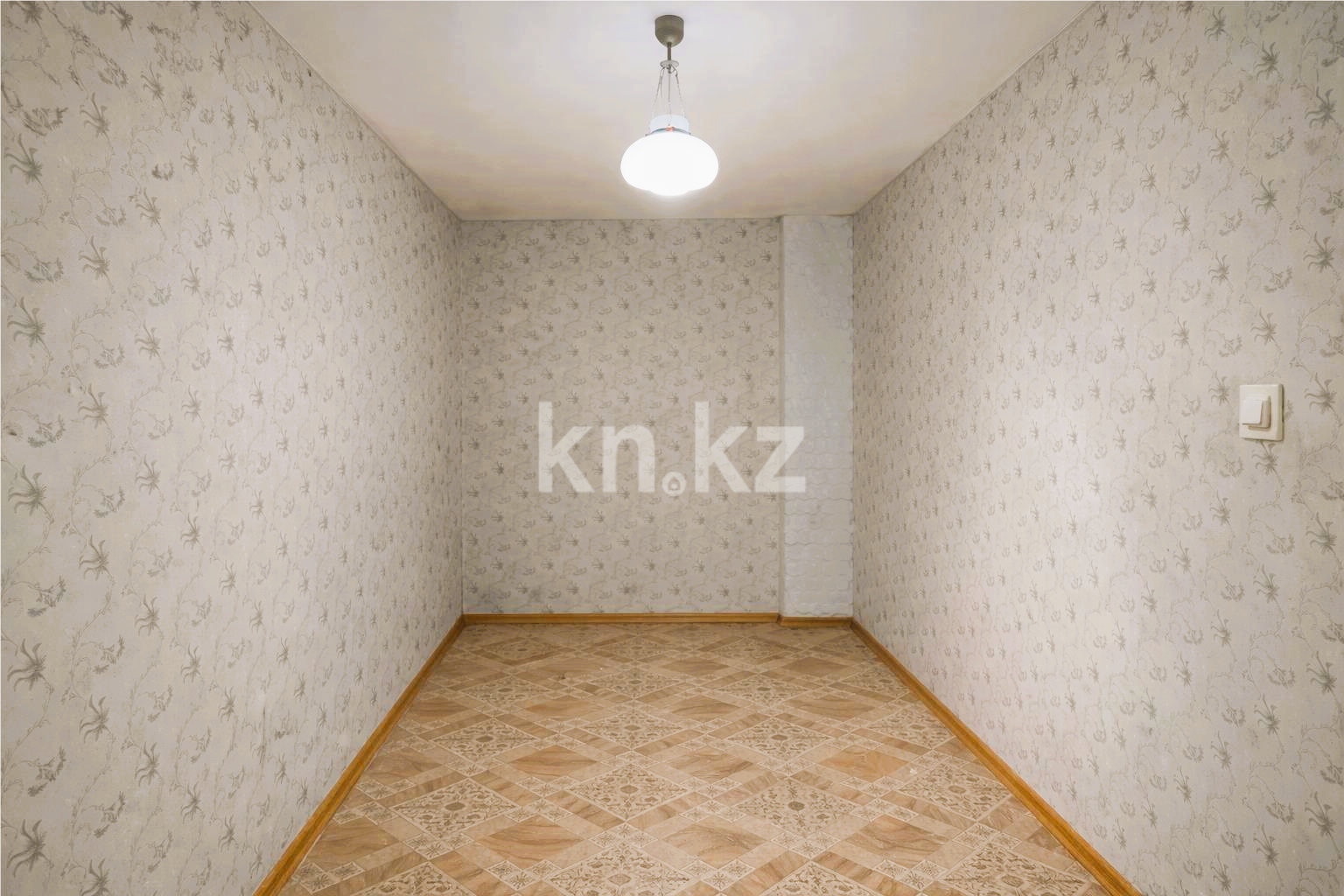 Продажа 3-комнатной квартиры, 57 м² в Караганде - фото 4