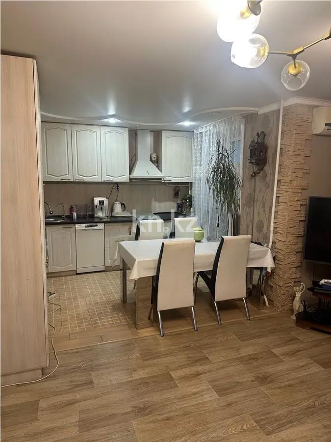 Продажа 4-комнатной квартиры, 98 м², ул. Кажымукана, дом  26 в Астане - фото 5