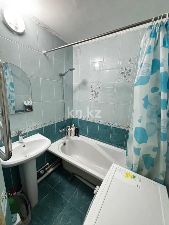 Продажа 3-комнатной квартиры, 62 м², ул. Гапеева, дом  1 в Караганде - фото 6