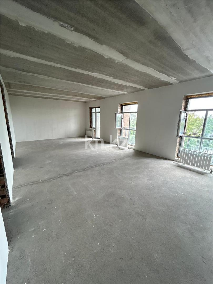 Продажа 4-комнатной квартиры, 149 м², ул. Жанибекова, дом  53 в Караганде - фото 5