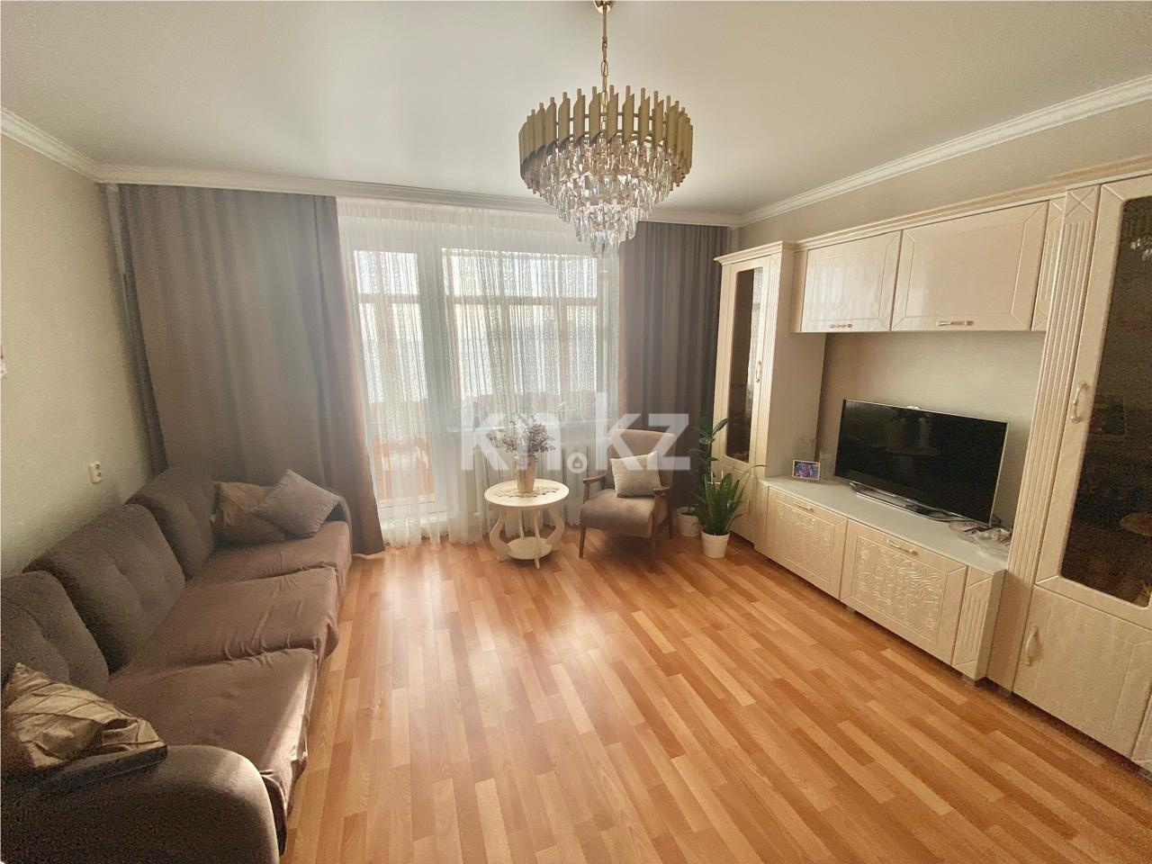 Продажа 2-комнатной квартиры, 51 м², пр. Республики, дом  30/2 в Караганде - фото 2