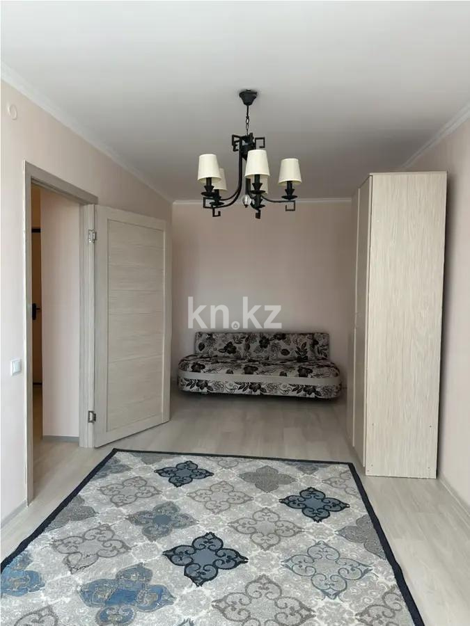 Продажа 1-комнатной квартиры, 38 м² в Астане