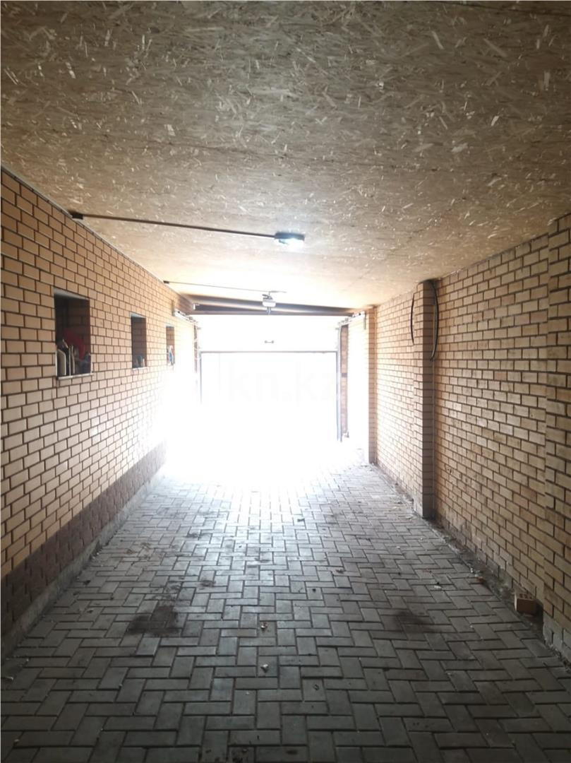 Продажа 5-комнатного дома, 520 м², ул. Муканова в Караганде - фото 51