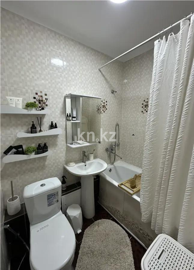 Продажа 1-комнатной квартиры, 41 м², ул. Клочкова, дом  176 в Алматы - фото 3