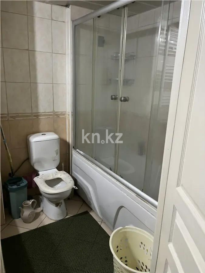 Продажа 2-комнатной квартиры, 65.5 м² в Алматы - фото 3