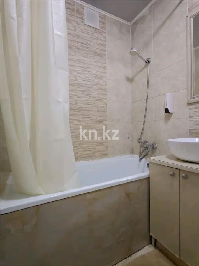 Продажа 1-комнатной квартиры, 38 м² в Караганде - фото 2