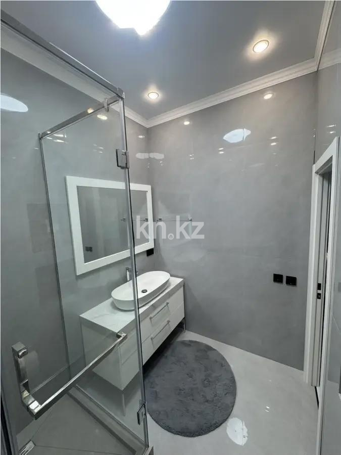 Продажа 2-комнатной квартиры, 71.7 м² в Алматы - фото 4