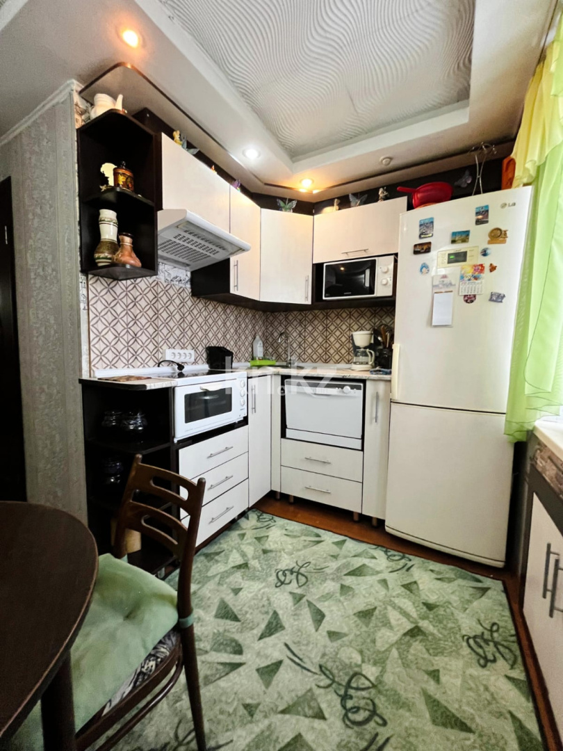 Продажа 3-комнатной квартиры, 64 м², ул. Михаэлиса, дом  7 в Усть-Каменогорске - фото 17