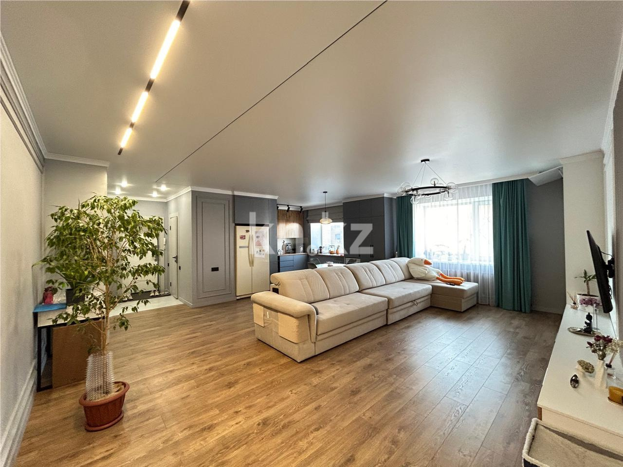 Продажа 4-комнатной квартиры, 105 м², ул. Иманбаевой в Астане - фото 13