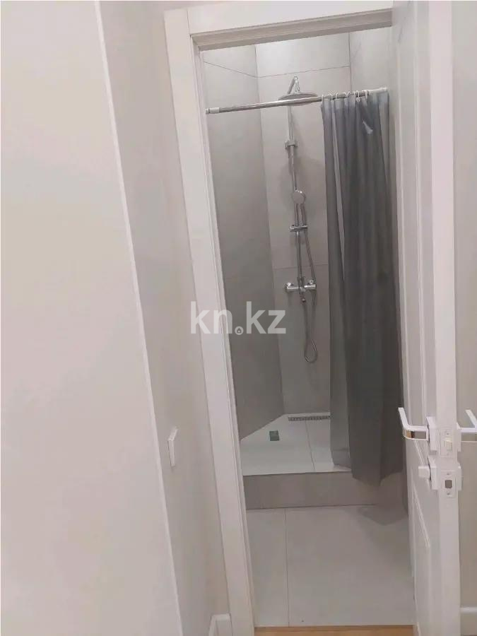 Продажа 1-комнатной квартиры, 32 м² в Астане - фото 4