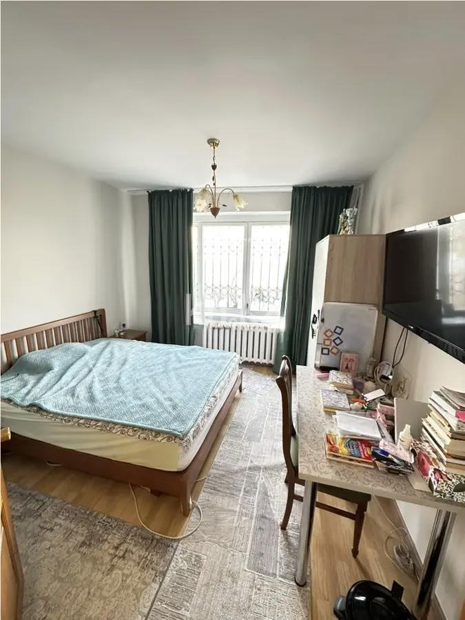 Продажа 4-комнатной квартиры, 109 м², пр. Аль-Фараби, дом  63 в Алматы - фото 2