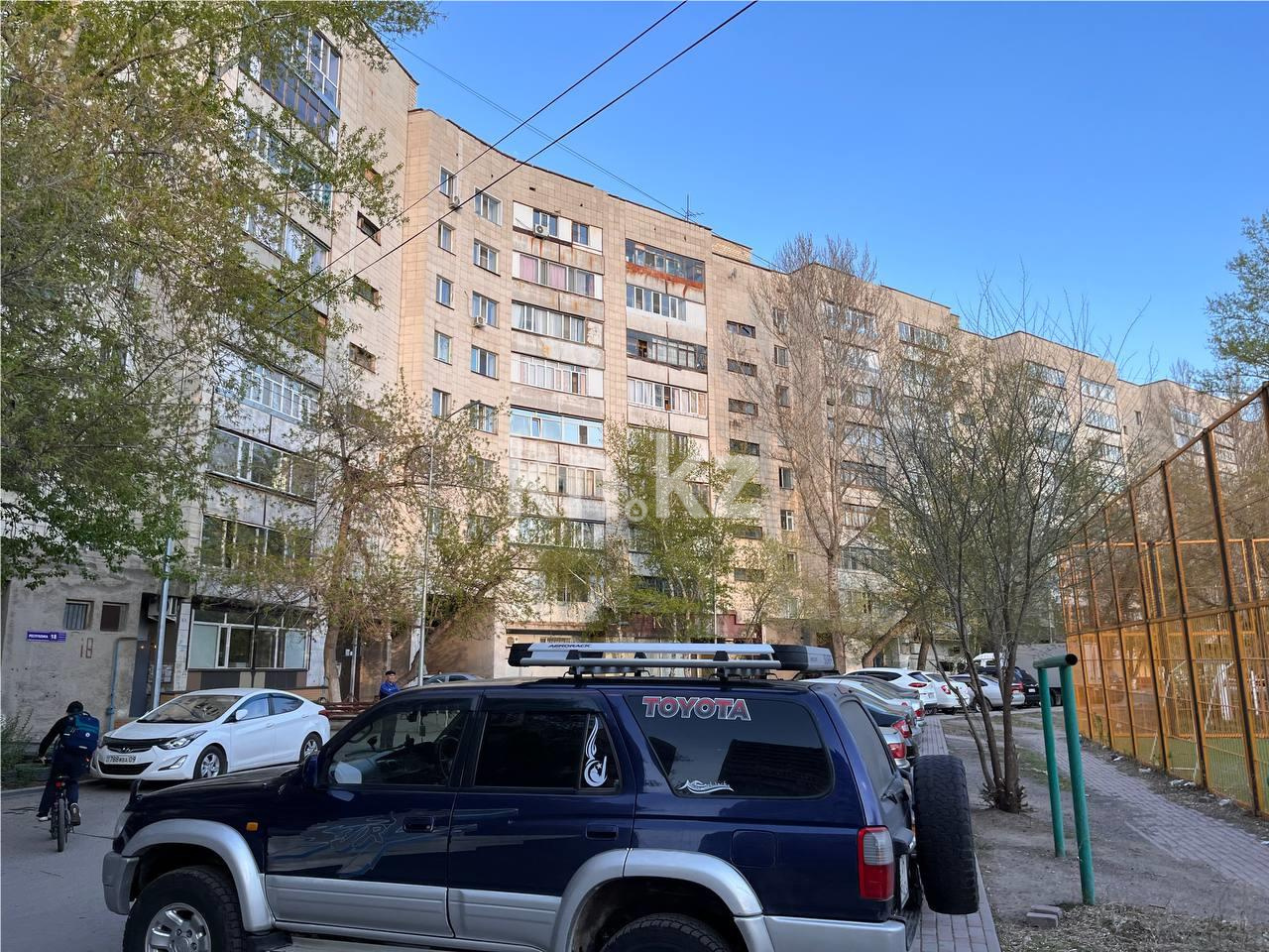 Продажа 4-комнатной квартиры, 75 м², пр. Республики, дом  18 в Караганде - фото 23
