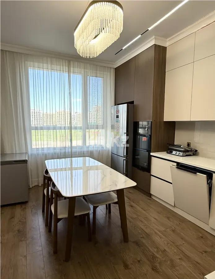 Продажа 4-комнатной квартиры, 131.9 м² в Астане - фото 4