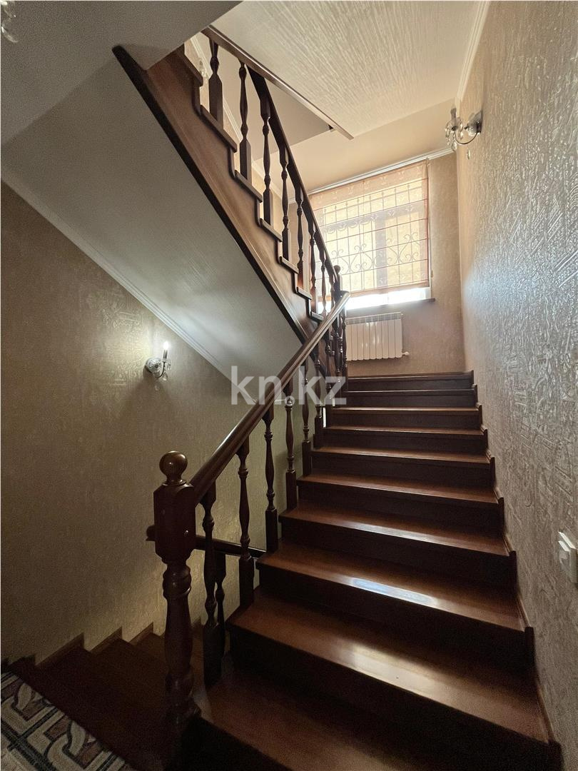 Продажа 5-комнатного дома, 300 м² в Караганде - фото 12