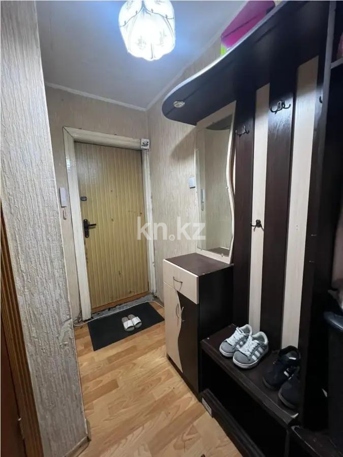 Продажа 2-комнатной квартиры, 45 м², 8 мкр., дом  37 в Алматы - фото 5