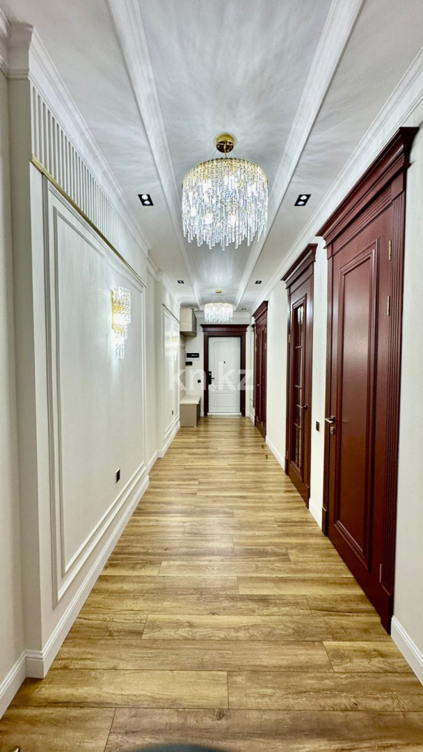 Продажа 3-комнатной квартиры, 117 м², пр. Байдибек би, дом  113/10 в Шымкенте - фото 19