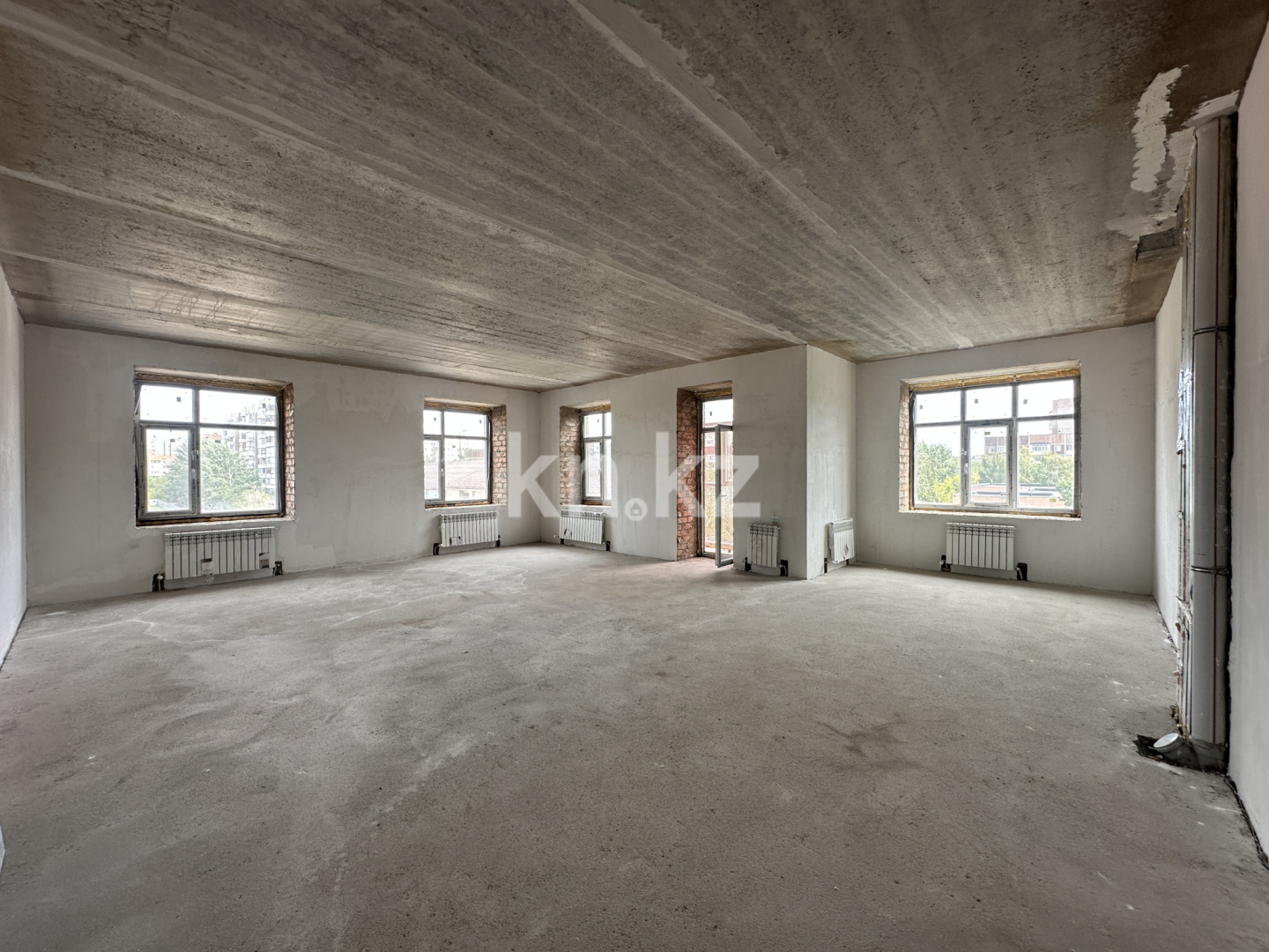 Продажа 2-комнатной квартиры, 71.6 м², мкр. Гульдер-1, дом  3а в Караганде - фото 14