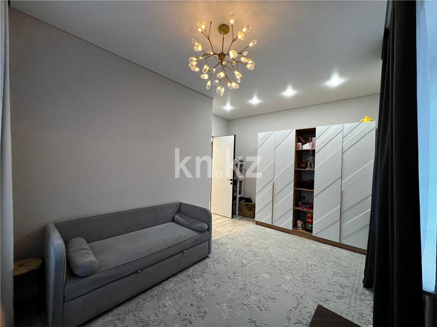 Продажа 4-комнатной квартиры, 93 м², мкр-н Степной-4 в Караганде - фото 7