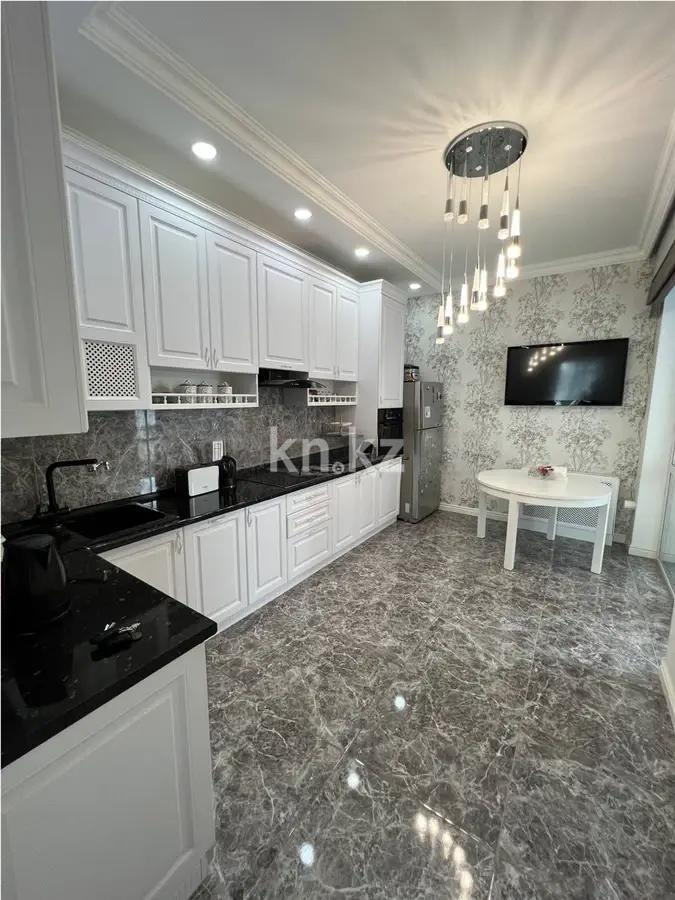 Продажа 3-комнатной квартиры, 110 м², ул. Бектурова, дом  1/2 в Астане - фото 4