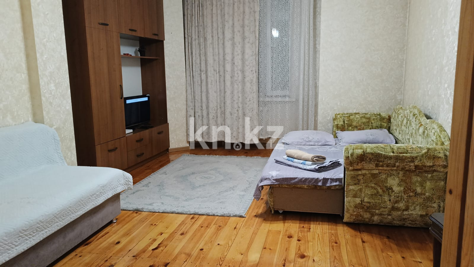 Аренда 1-комнатной квартиры посуточно, 50 м² в Астане