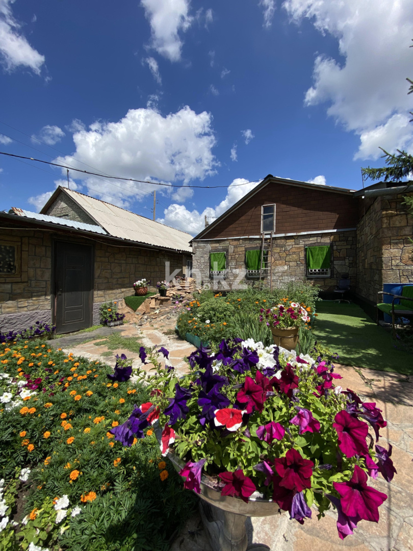 Продажа 5-комнатного дома, 214 м², ул. Четская в Караганде - фото 7